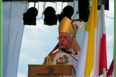 Otwarcie szlaku Papieskiego na Chojnik fot. Andrzej M.